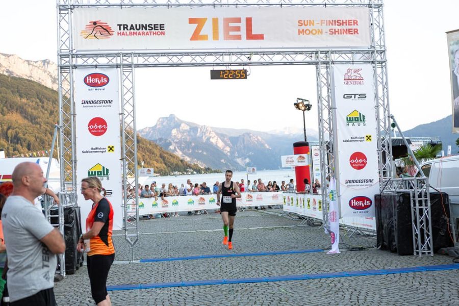 traunsee halbmarathon 2021